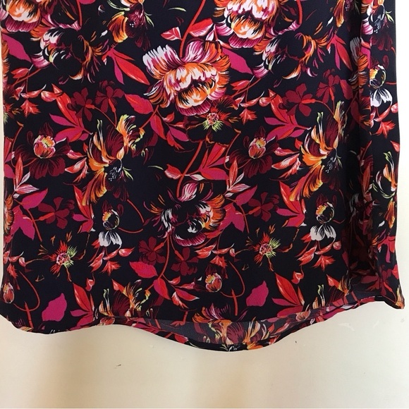 Halogen Floral Tank Very Pretty Drk Blue/Reds SzM Round Neck Sleeveless - Picture 5 of 8